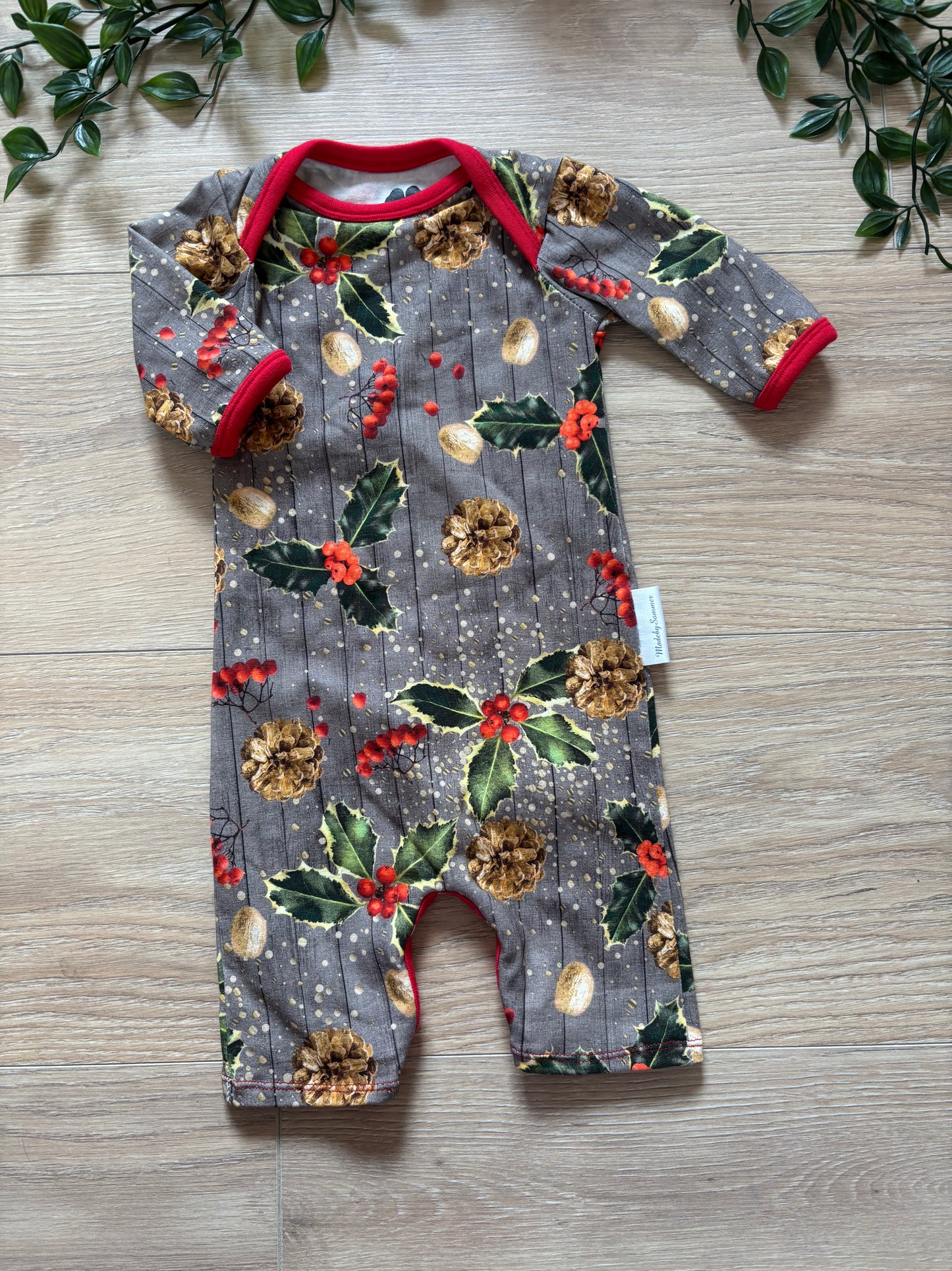 Heldragt m/ jule gran, str 50 🎄