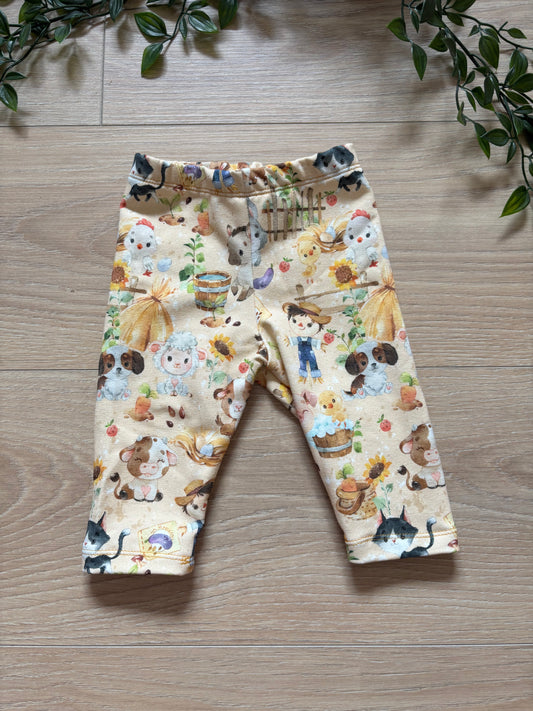 Leggings m/ bondegård, str 50/56 🧑🏻‍🌾