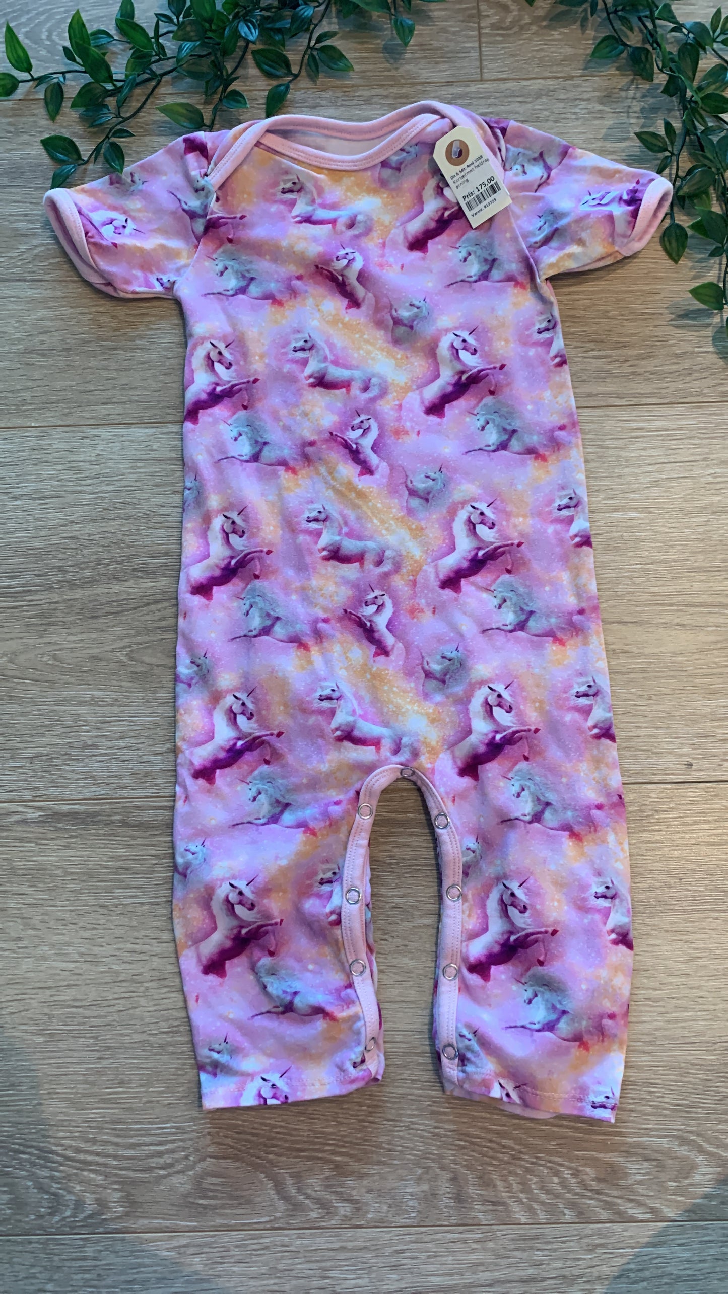 Heldragt m/ enhjørninger, str 74 🌸