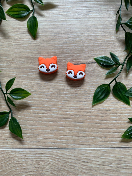 Strikkepinde stopper ræv 🦊