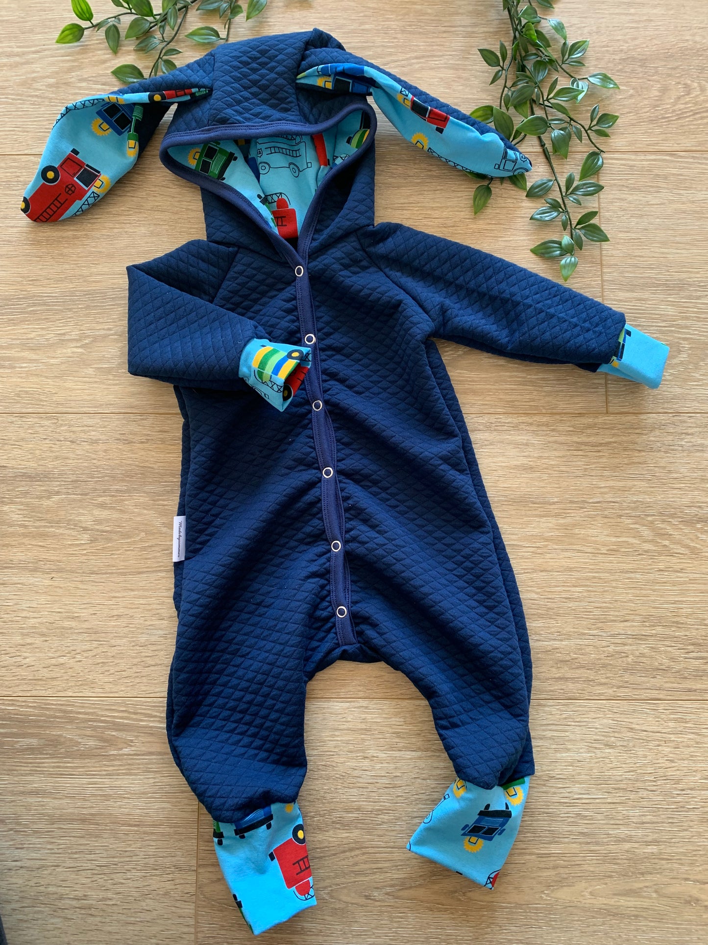 Kanin dragt m/ brandbiler, str 68 🚒