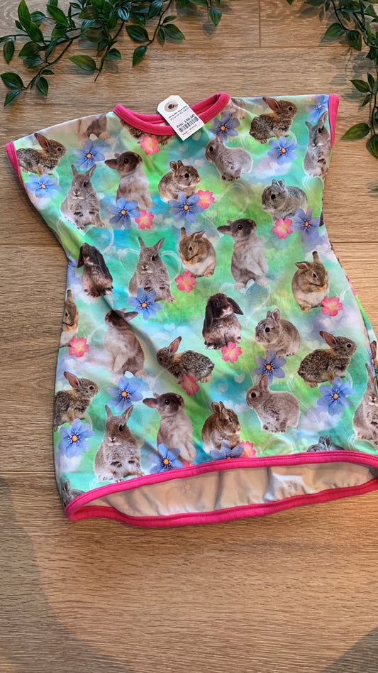 Hverdags kjole m/ kaniner, str 80 🐰