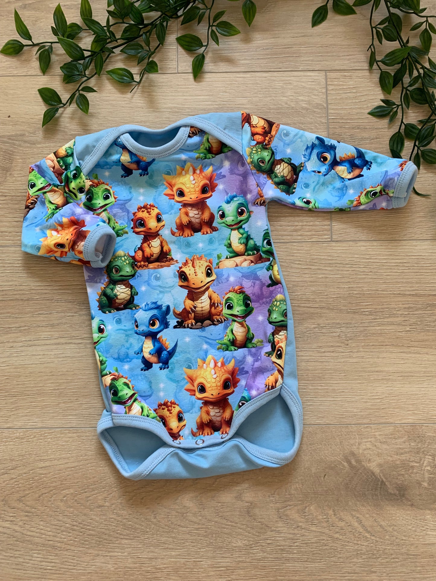 Body m/ drager, str 56 💙