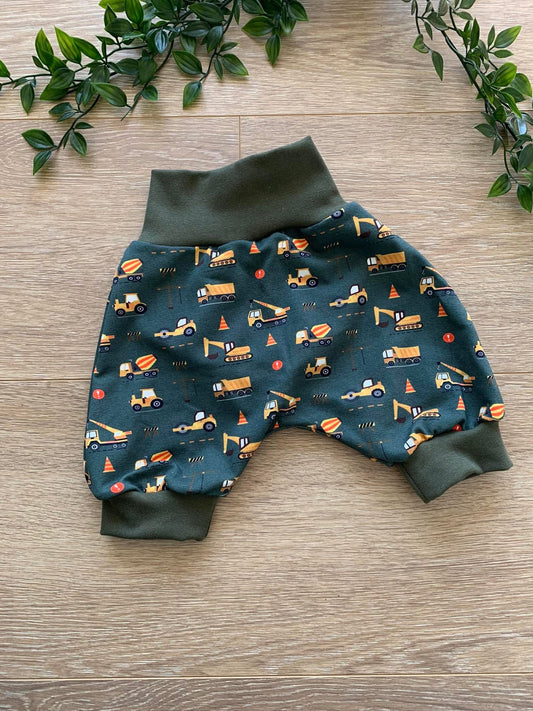 Shorts m/ maskiner, str 74/80 🚜