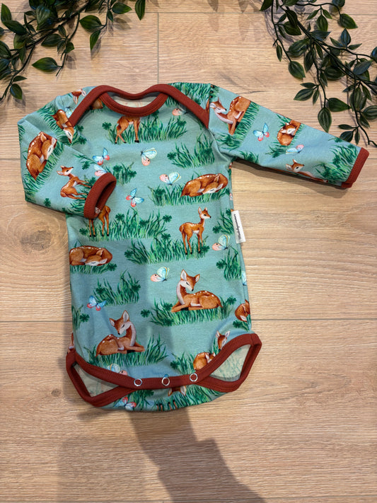 Body m/ rådyr, str 56 🦌