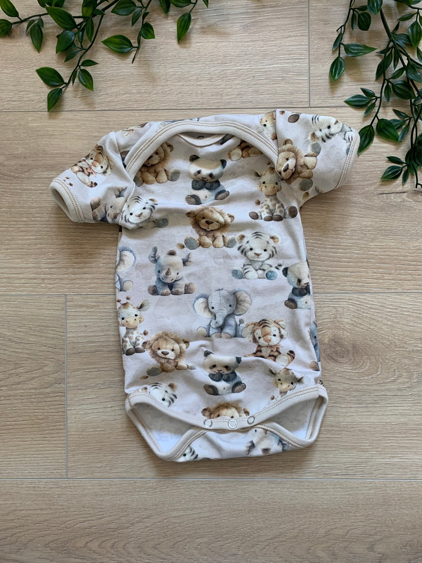 Body m/ søde bamse dyr, str 50 🦁