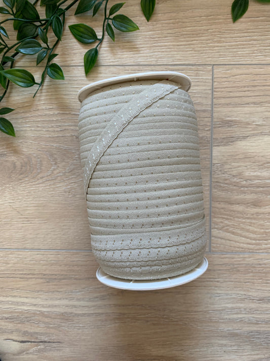 Foldeelastik beige m/ tungekant 🤎