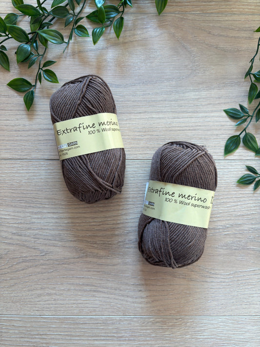 Extrafine merino uld 120 Brun 🤎