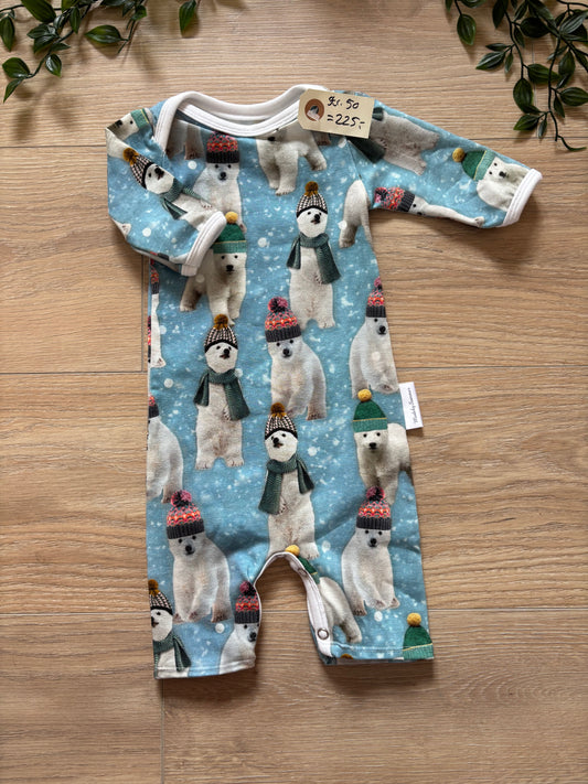 Heldragt m/ isbjørne m/ hat, str 50 🐻‍❄️