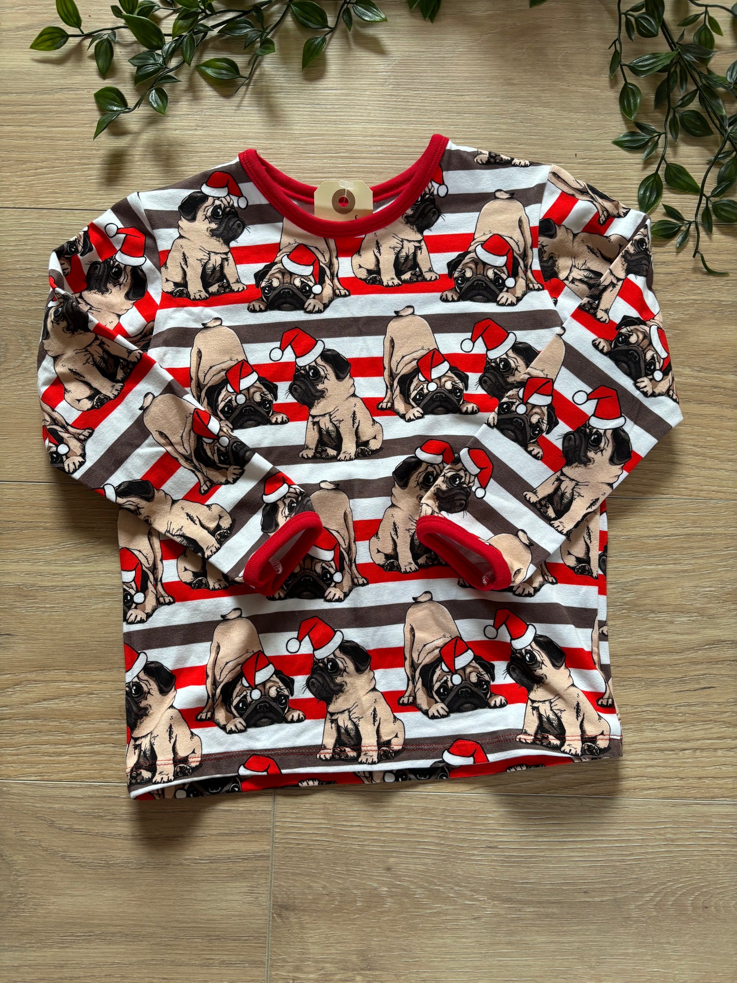 Trøje m/ jule mopse, str 92/98 🎄