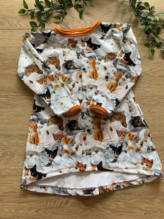 Hverdags kjole m/ katte, str 98 🐱