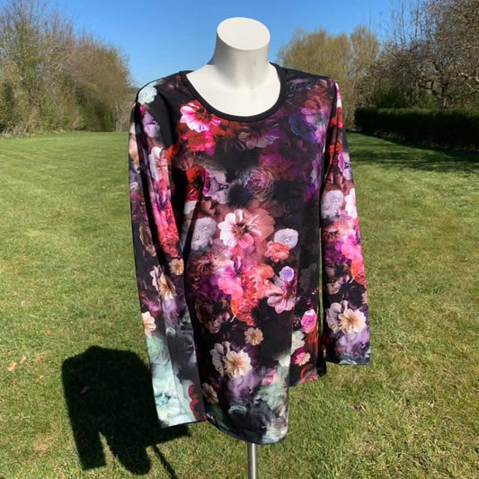 Trøje m/ blomster, str XXL 🌸